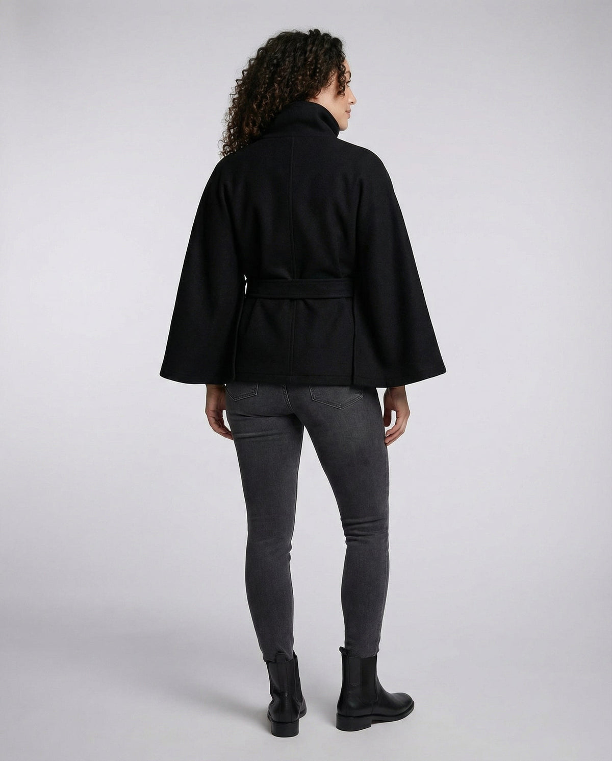 Elysia | Elegante, Bequeme & Vielseitige Wickeljacke für Damen 3