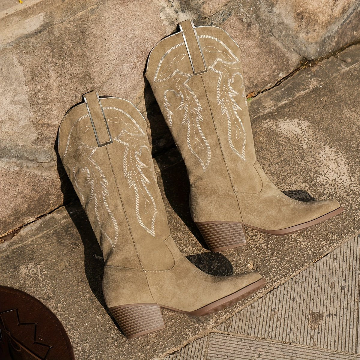 Cowboystiefel Damen | Stickerei & Breite Wadenpassform 11
