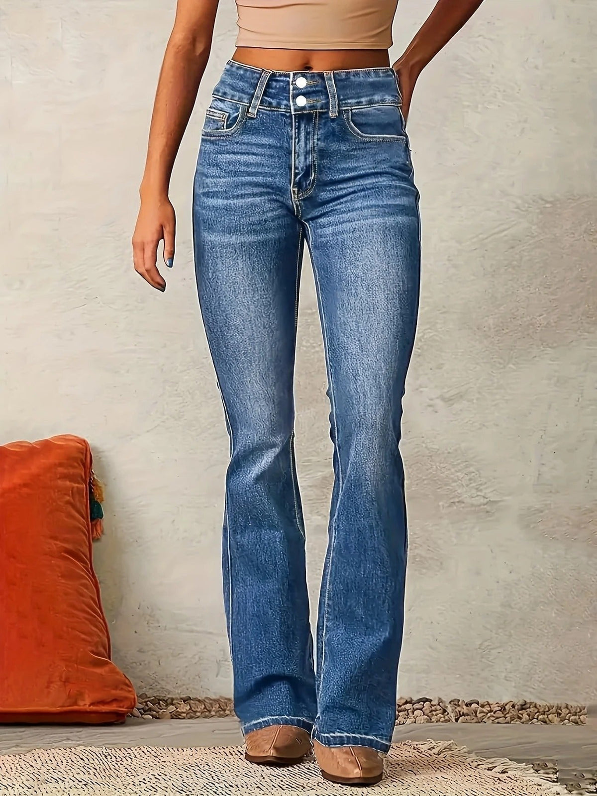 Damen High-Waist Flared Jeans mit figurbetontem Schnitt