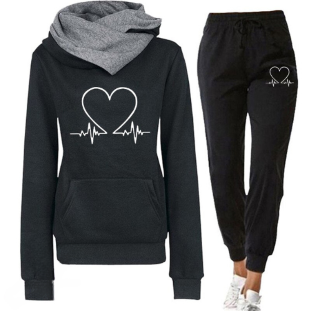Lozenda - Kuschelig warmes Herzschlag-Joggingset