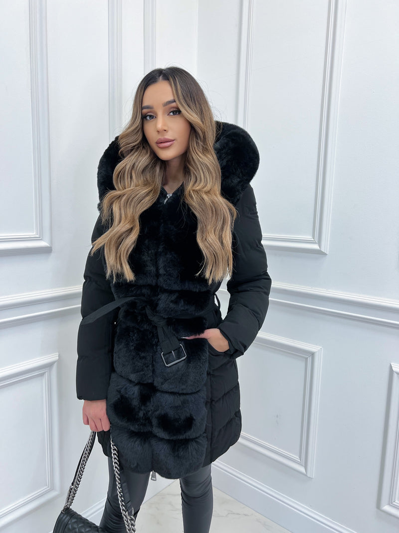 Lozenda - Stylische Kapuzenjacke mit Gürtel