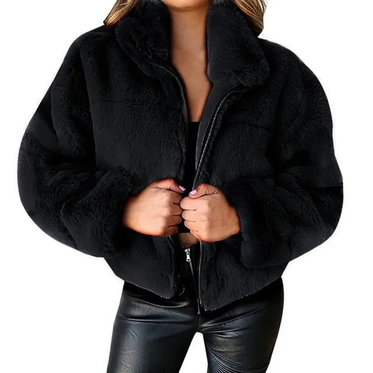 Lozenda - Velvet Touch Mantel mit Reißverschluss
