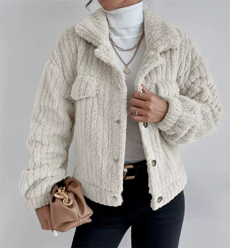 Damen Jacke mit lässigem Schnitt und Knopfverschluss | A&Z - 6 - Atelier-Zofia