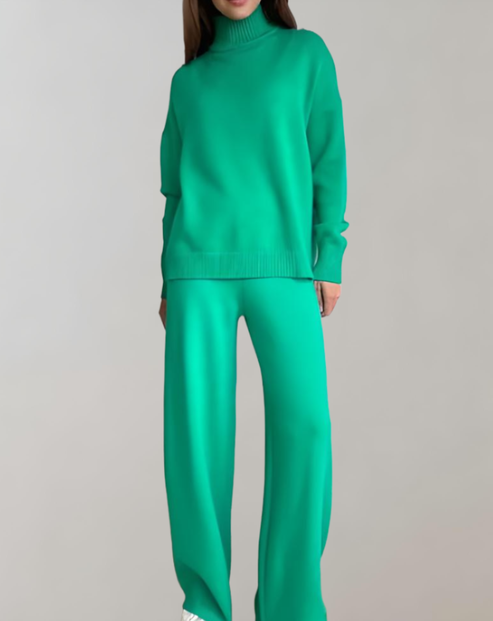 2-teiliges Set aus lockerem Strickpulli mit Rollkragen und weit geschnittener Hose