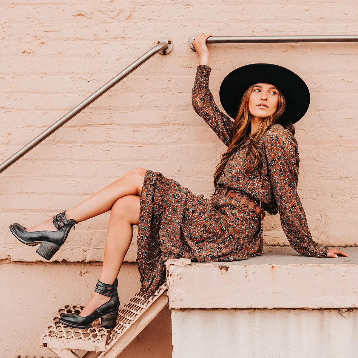 BEQUEME UND ELEGANTE STIEFELETTE