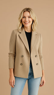 Blazer Damen | Strickärmel & Zweireiher-Design