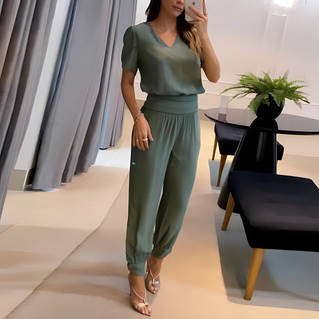 Alexandra - Trendiges Set mit Bluse und Hose 2