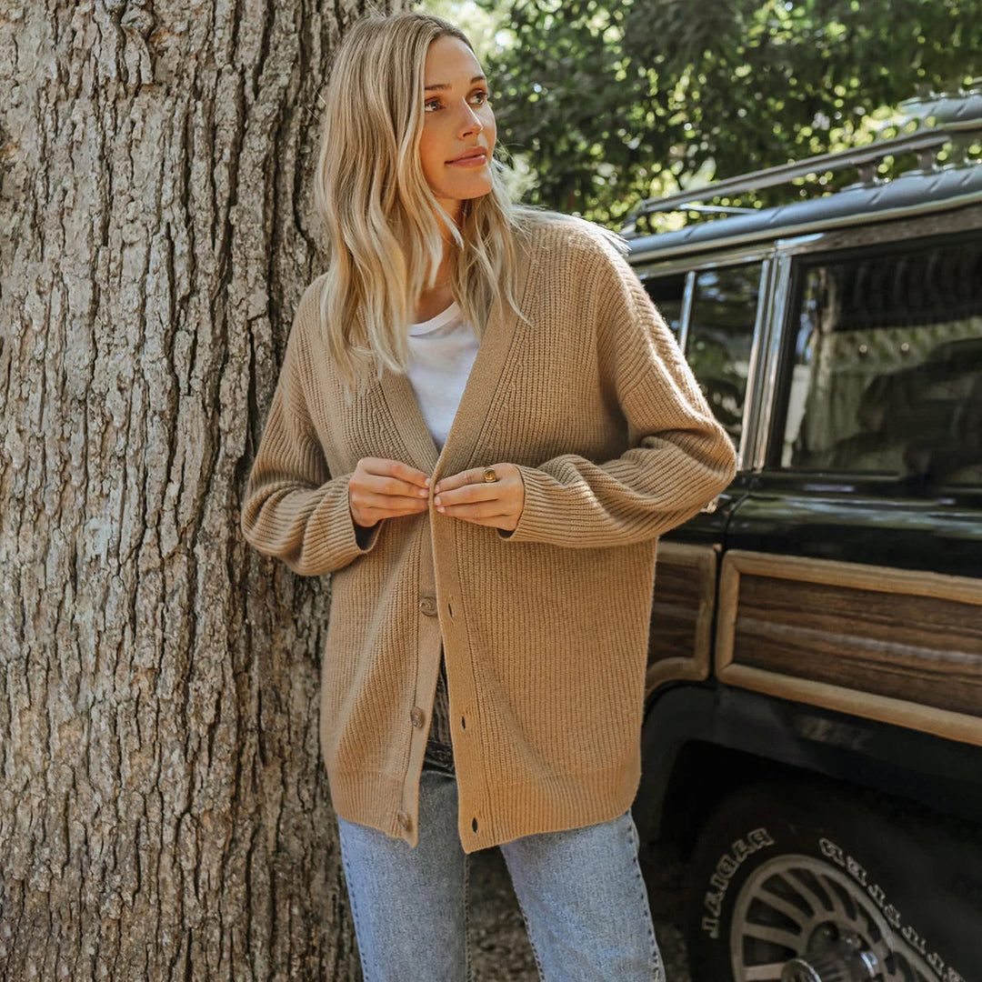 Cardigan Damen Oversized | V-Ausschnitt & Knopfleiste