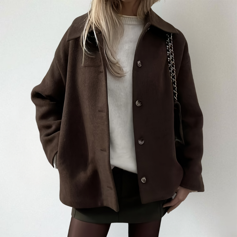 Clara | Warme Strickjacke 0