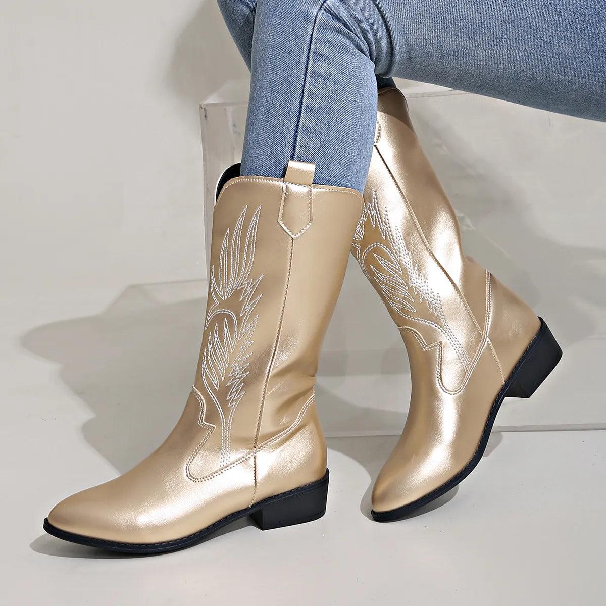 Elegante Damen Cowboystiefel mit Blockabsatz und ansprechender Verzierung - J&B - 3 - Annoboutique