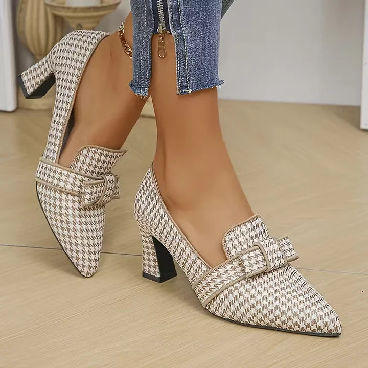 Damen Spitzschuhe schlanke Silhouette schlicht mit rutschfester Sohle
