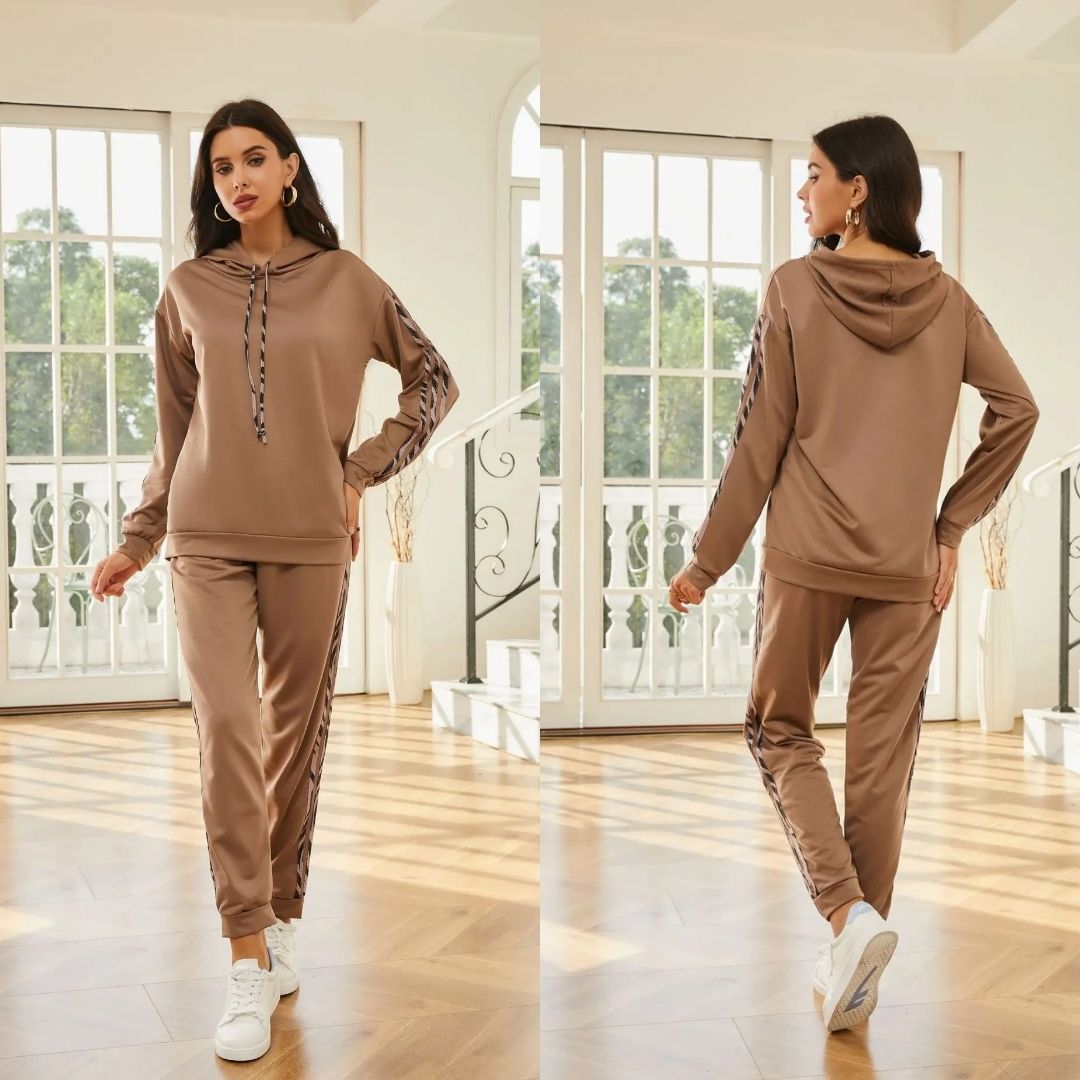 Damen Sportset Streifendetails Rundhals locker mit weichem Material