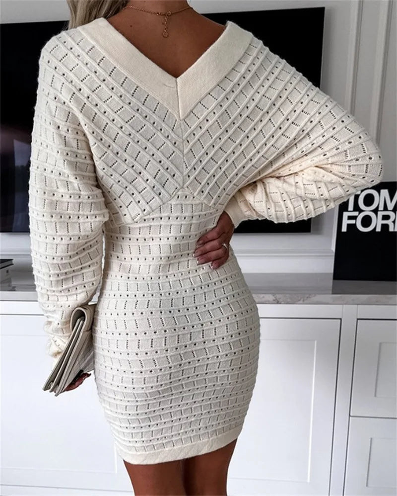 Damen Strickkleid mit V-Ausschnitt
