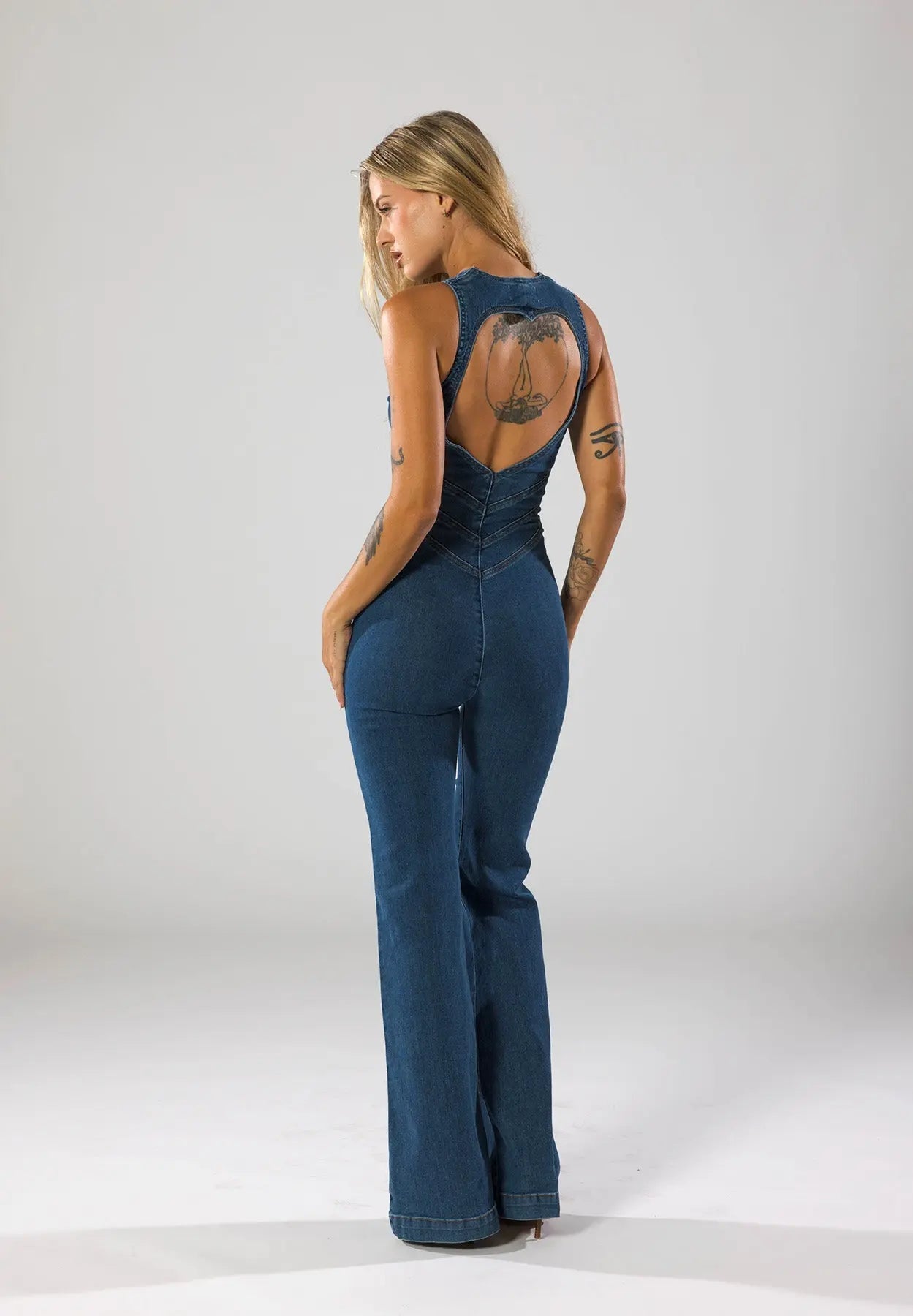 Denim Jumpsuit Damen | Figurbetont & Mit Knopfleiste
