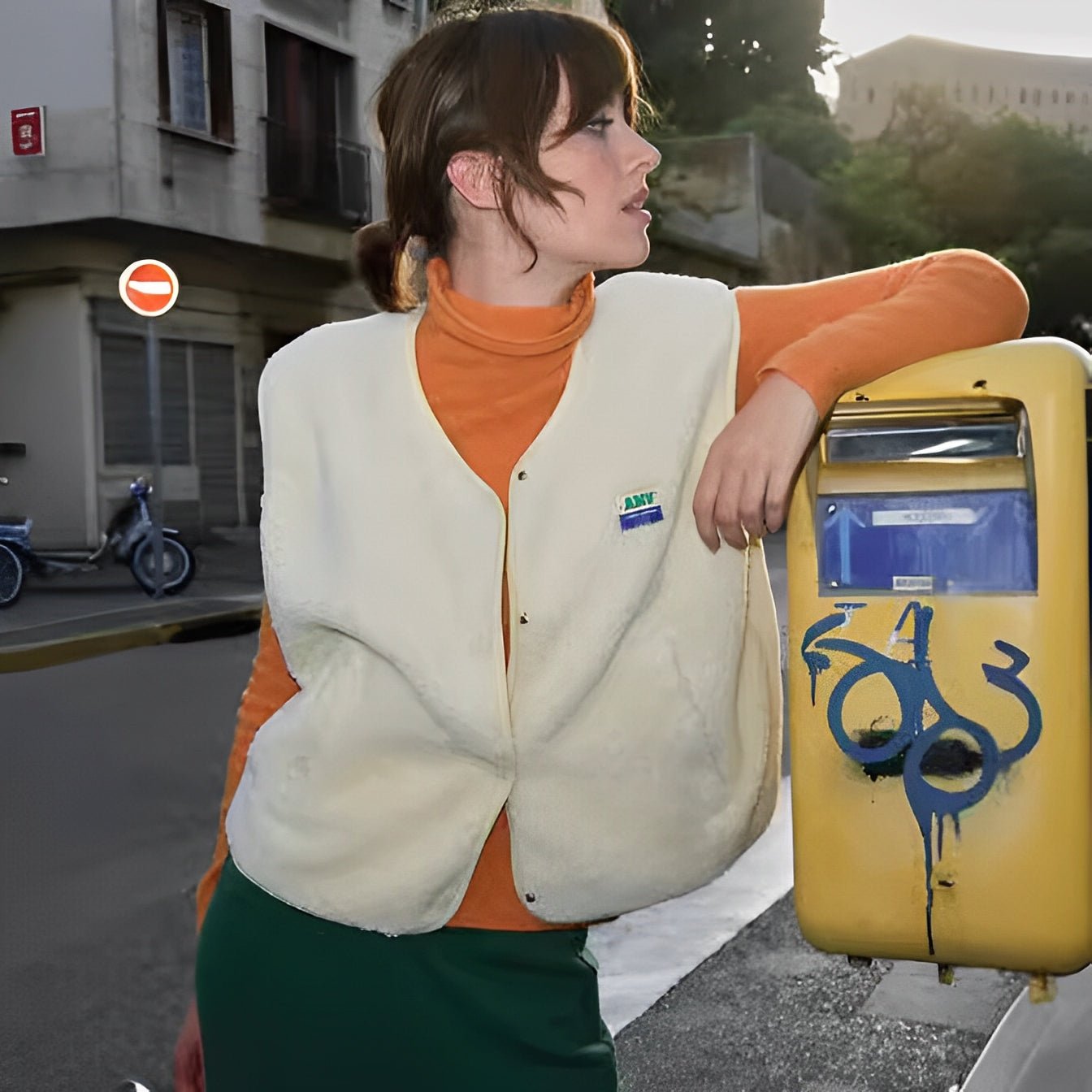 Elsa | Ärmellose Damenweste mit Vordertaschen | Lässig 1