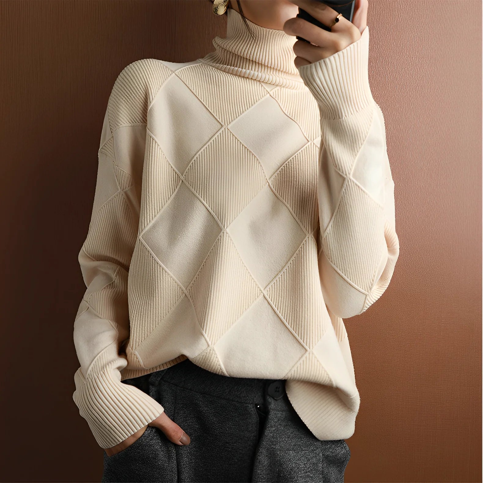 Emilia - Hochgeschlossener Pullover