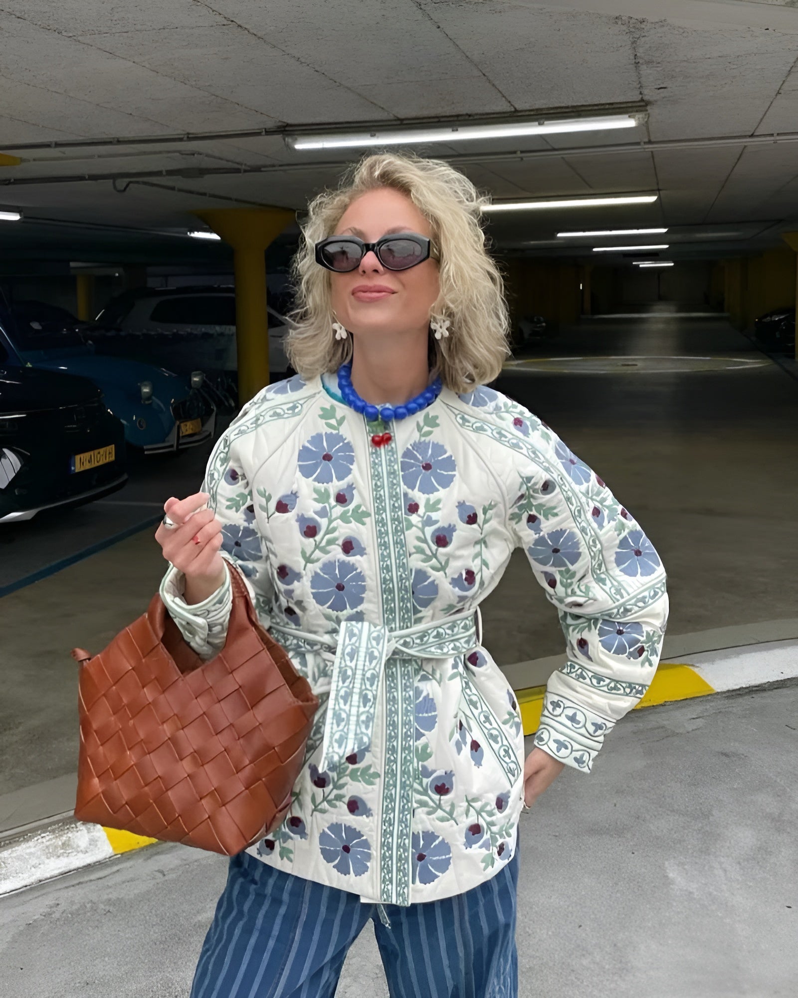 Fiona - Schicke Vintage Jacke mit Blumenmuster aus Baumwolle