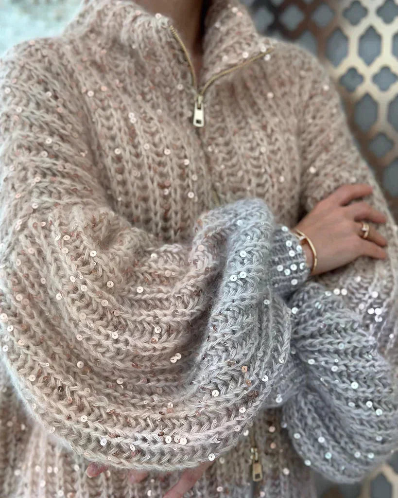 Gestrickte Pulloverjacke mit Pailletten