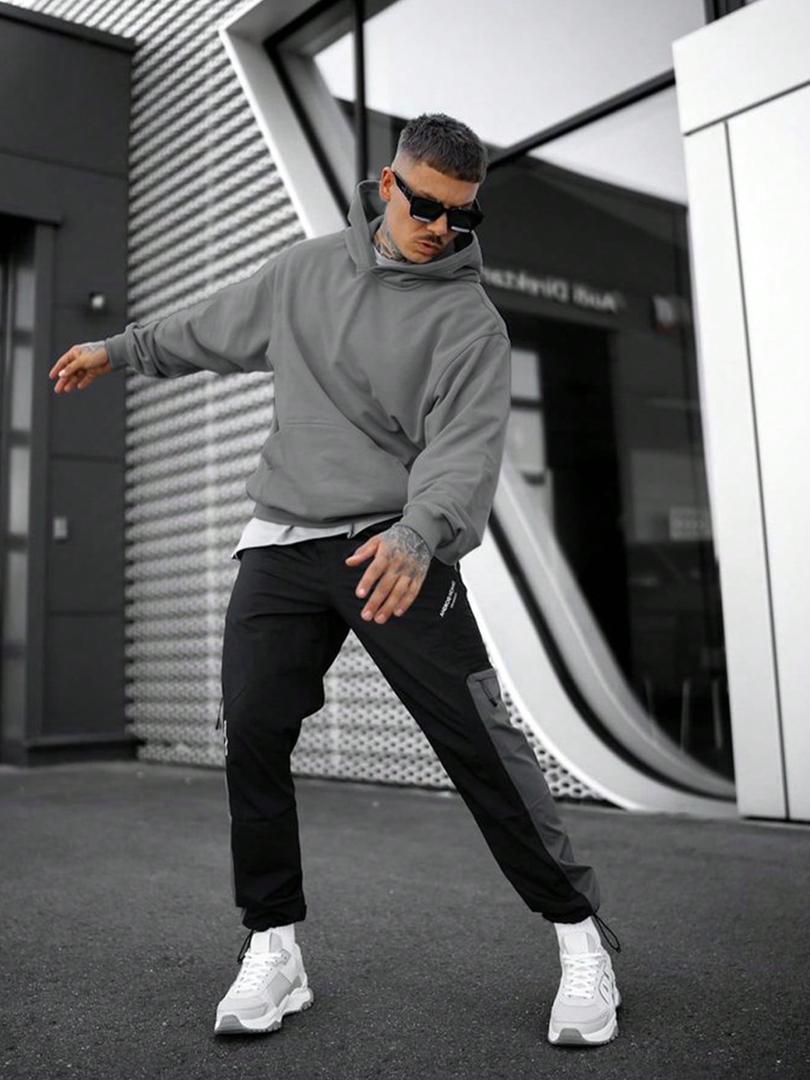 Hoodie Herren | Mit Kapuze & Tasche