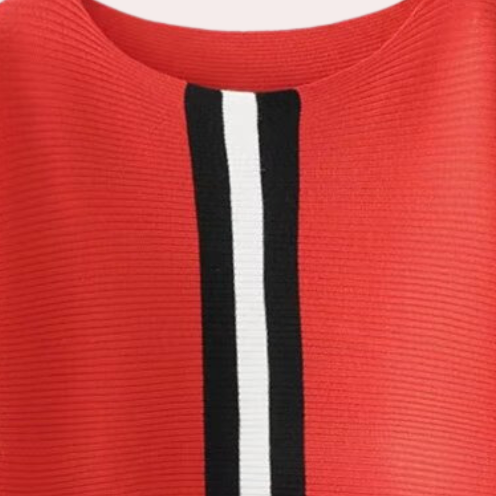 Karine - Kuscheliger Pullover mit vertikalen Streifen