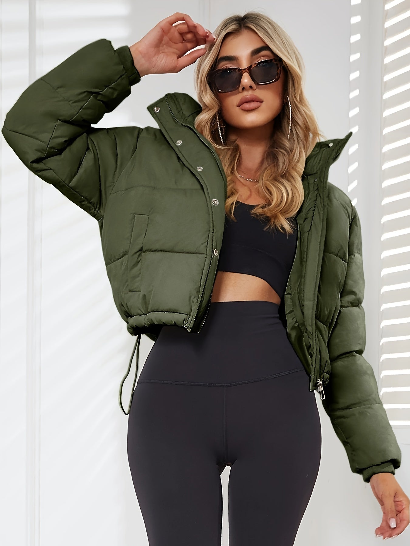 Lydia - Stilvolle warme Kapuzenjacke mit Puffer