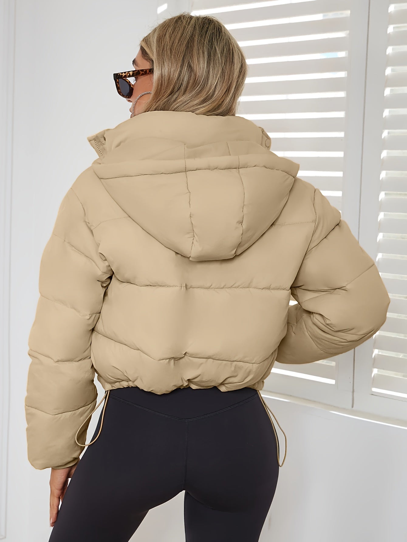 Lydia - Stilvolle warme Kapuzenjacke mit Puffer