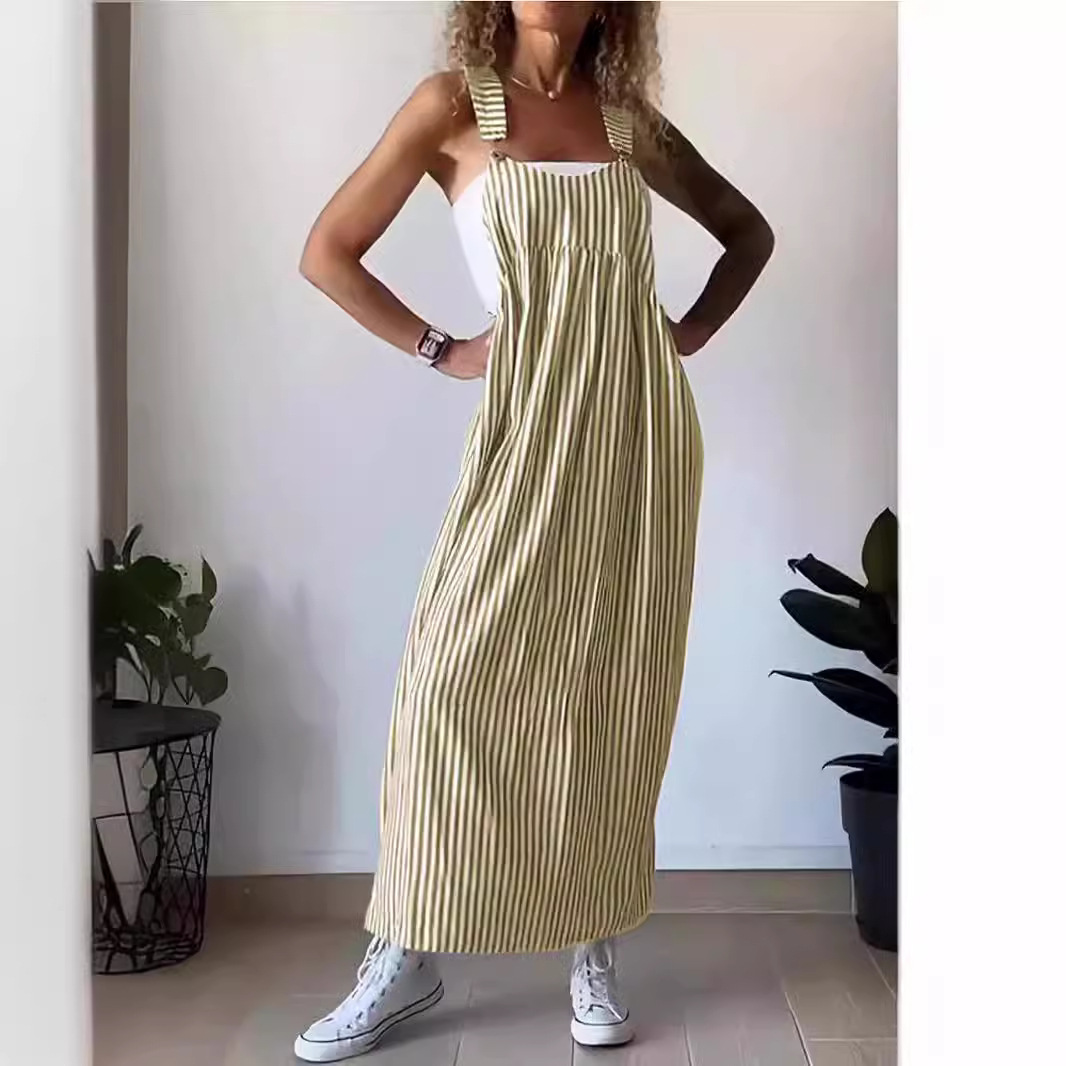 Sommer Jumpsuit Damen | Streifenmuster & Latzträger-Design