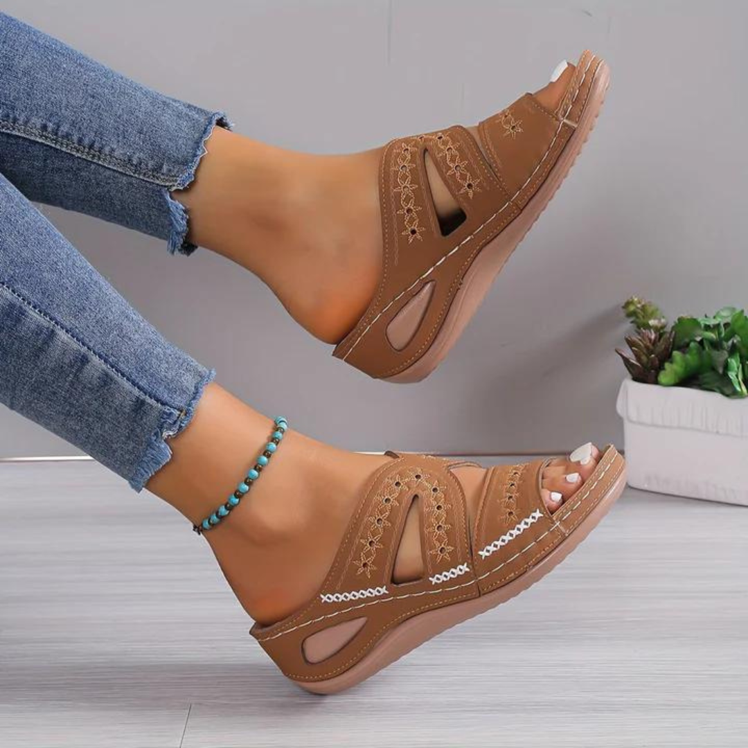 ORTHOPÄDISCHE SANDALEN FÜR DEN TÄGLICHEN KOMFORT