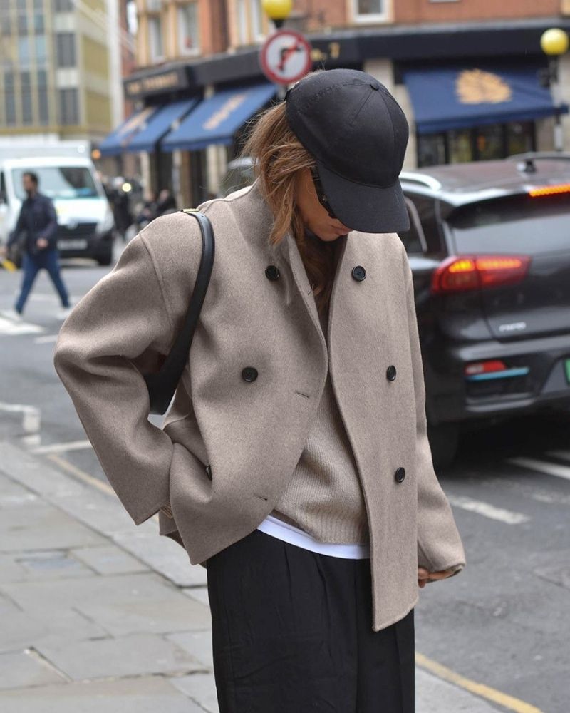 Oversized Mantel Damen | Elegant & Warm 4