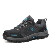 Scarpe da trekking robuste per avventure all'aperto