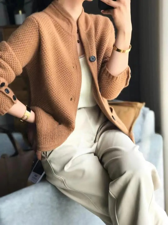 Cardigan Damen | Knopfverschluss & Fließende Passform 7
