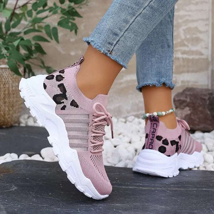Atmungsaktive Sneaker mit Leopardenmuster 1