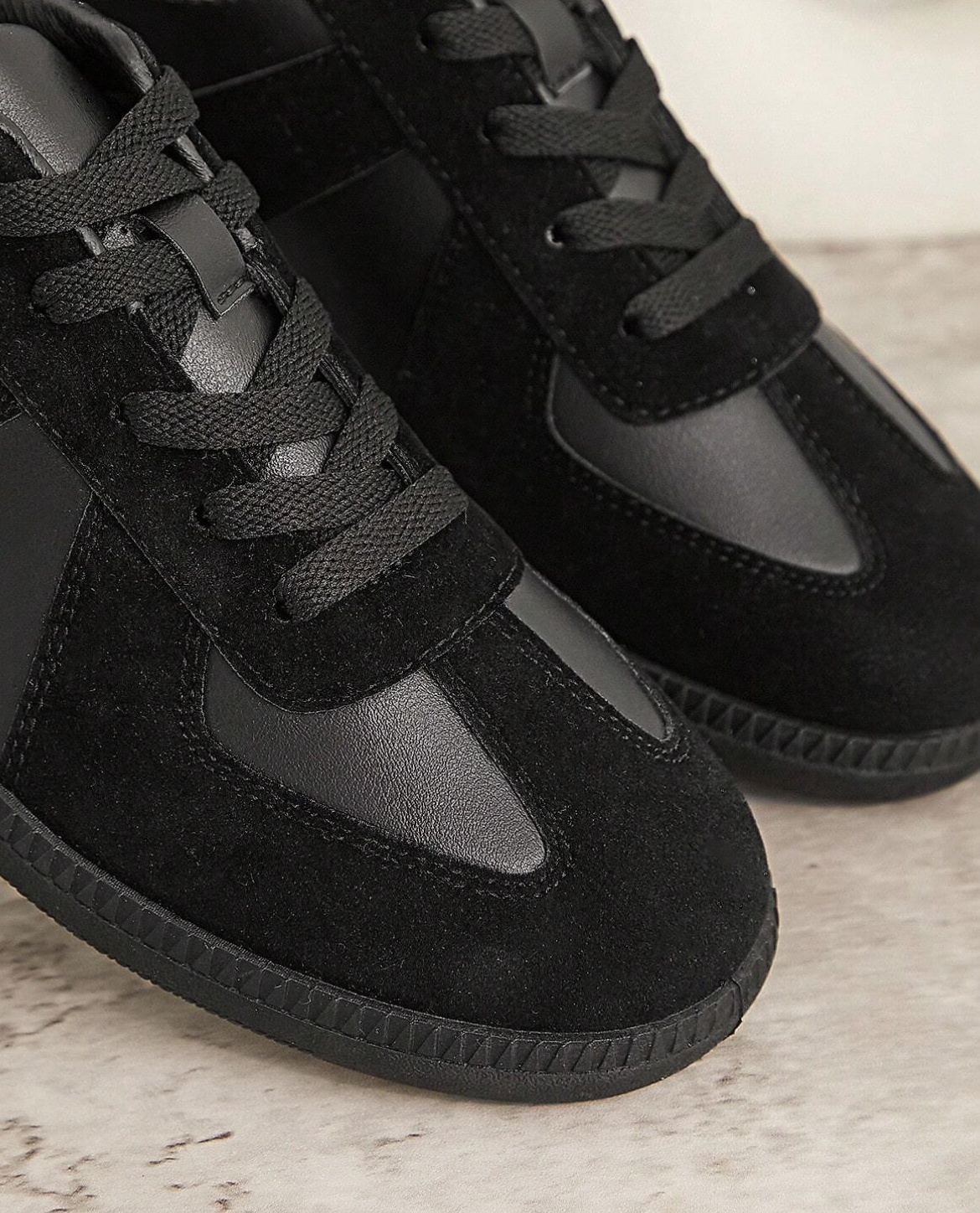 Sneaker Herren | Minimalistisches Design & Allzeit-Komfort