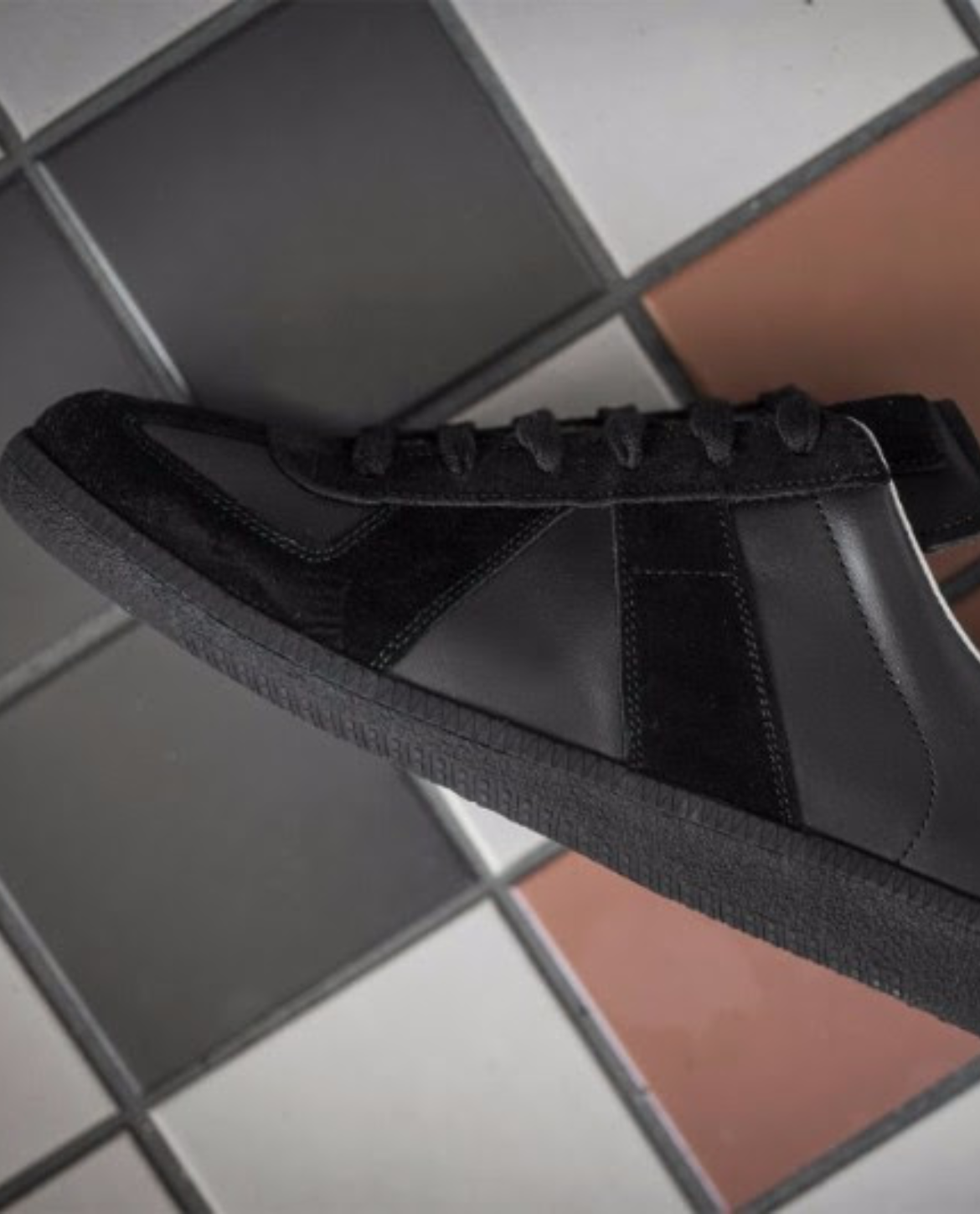 Sneaker Herren | Minimalistisches Design & Allzeit-Komfort
