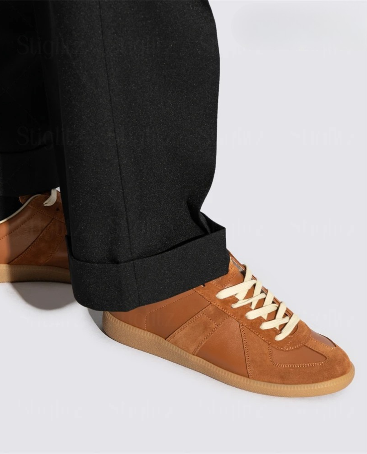 Sneaker Herren | Zeitloses Design & Hoher Tragekomfort