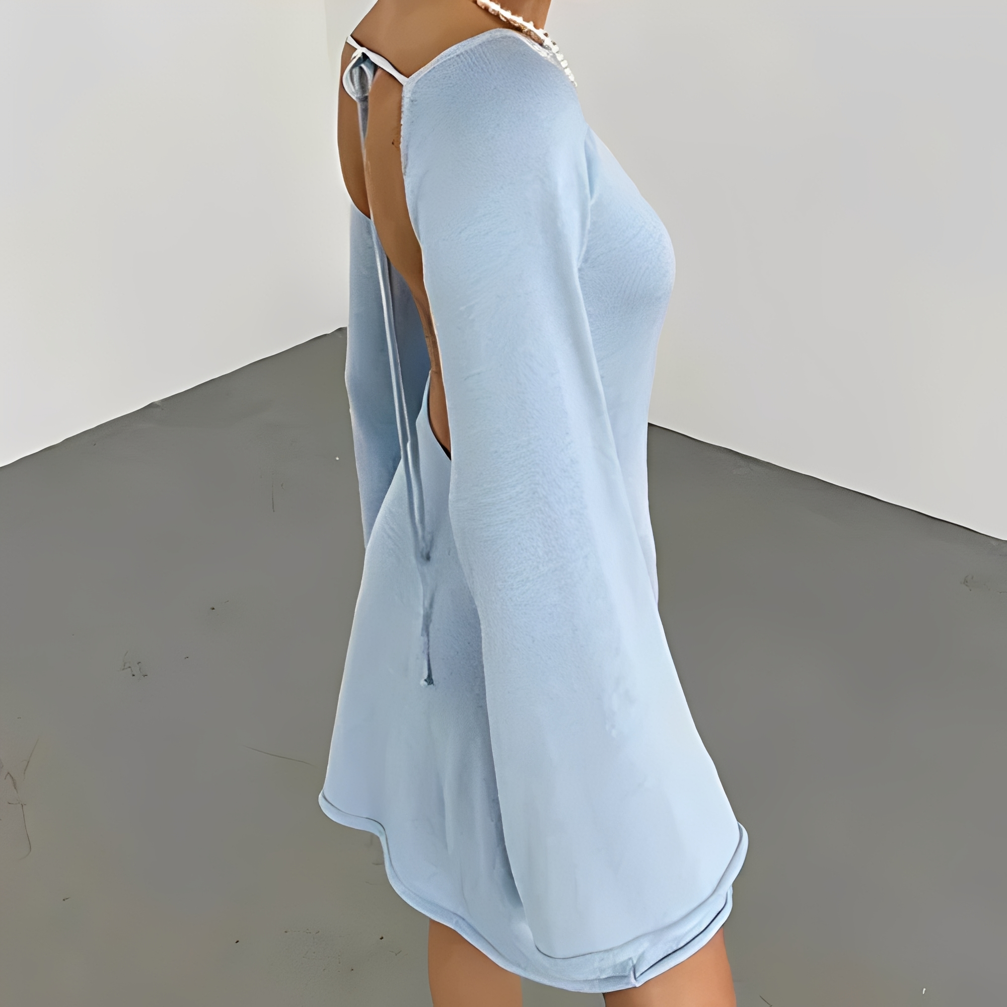 Sommerkleid Damen | Figurbetontes Minikleid mit Trompetenärmeln