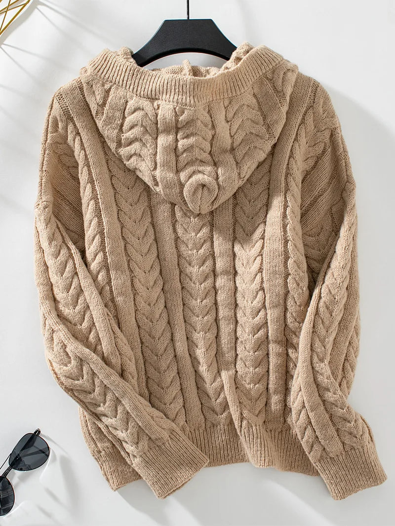 Damen-Hoodie aus Strick mit Knopf-Ausschnitt und lässiger Passform - J&B - 2 - Annoboutique