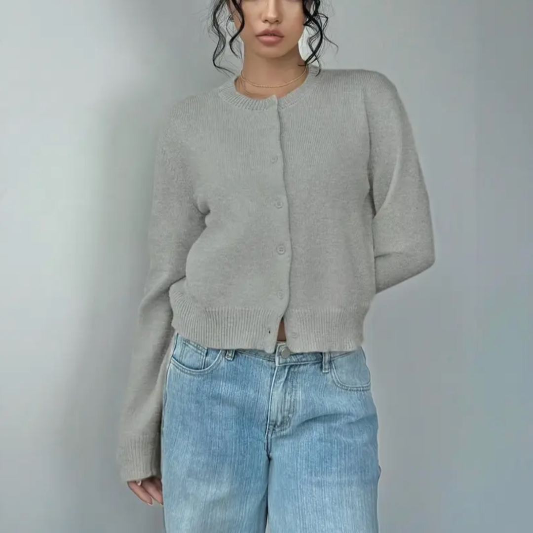 Strickjacke Damen | Kurzer Schnitt & Knopfleiste