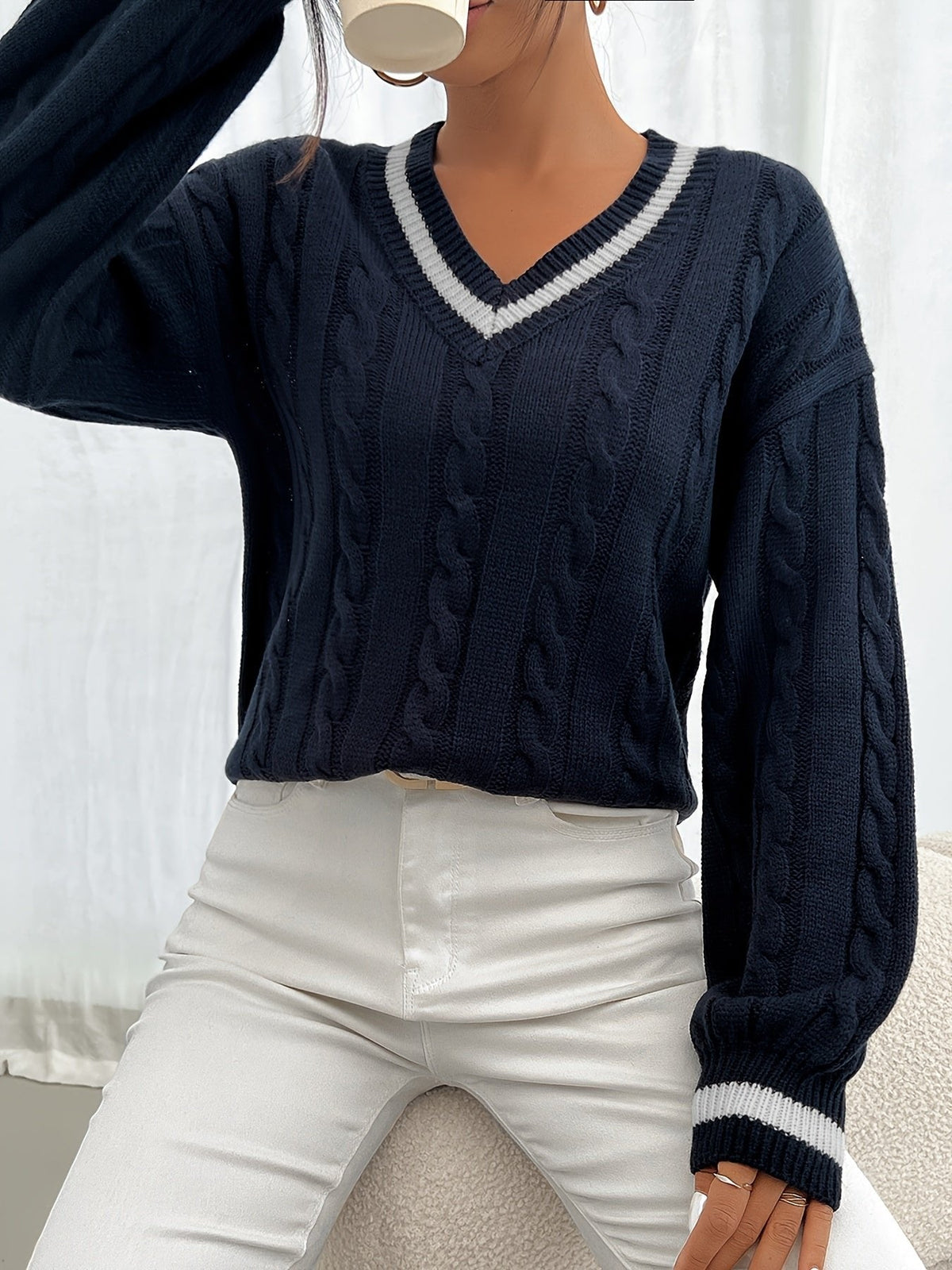 Strickpullover Damen | Zopfmuster & V-Ausschnitt
