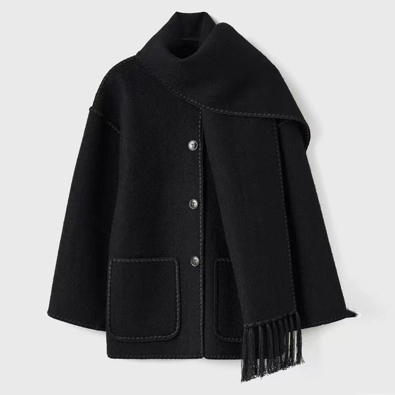 Viona | Bequeme Umhangjacke aus Wolle 1