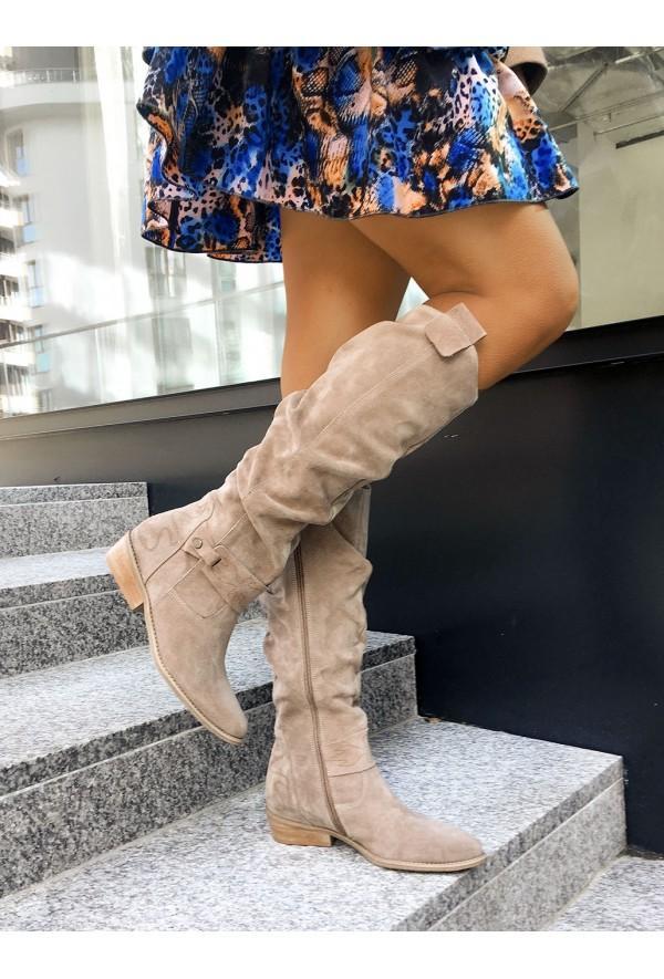 Warme Damen-Lederstiefel mit Reißverschluss 0