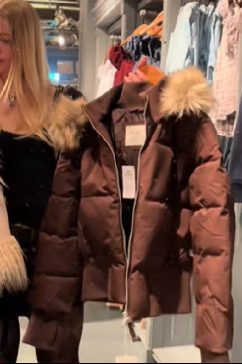 Winterjacke Damen | Abnehmbare Kapuze & Kompakte Steppform