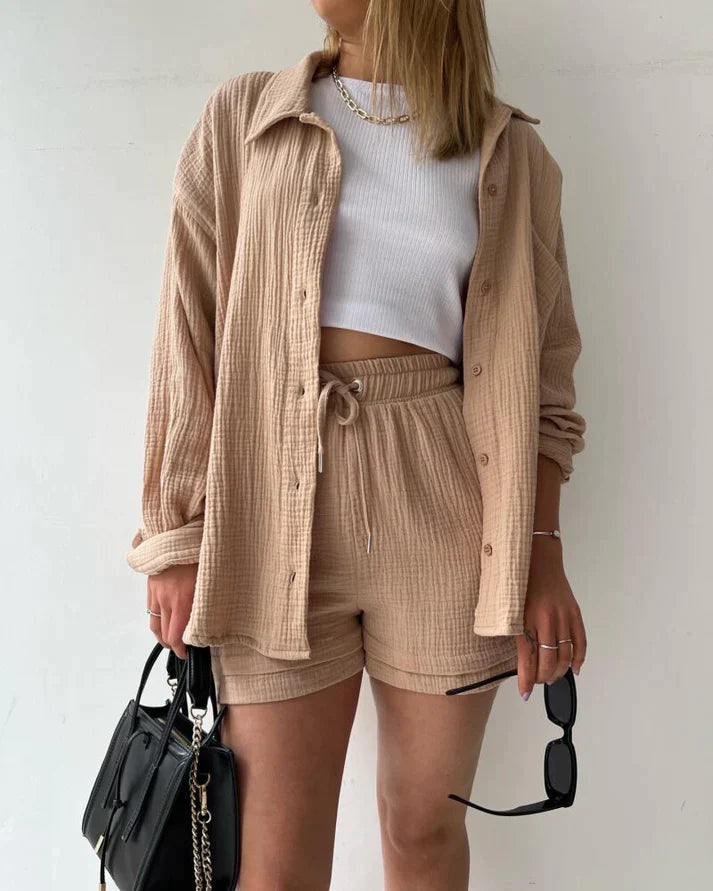Zweiteiliges Set mit Plissee Damen | Oversized Hemd & Shorts mit Tunnelzug
