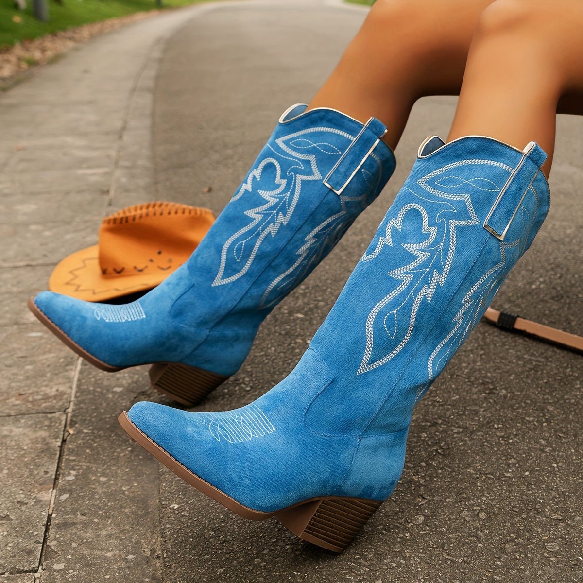 Cowboystiefel Damen | Stickerei & Breite Wadenpassform 9
