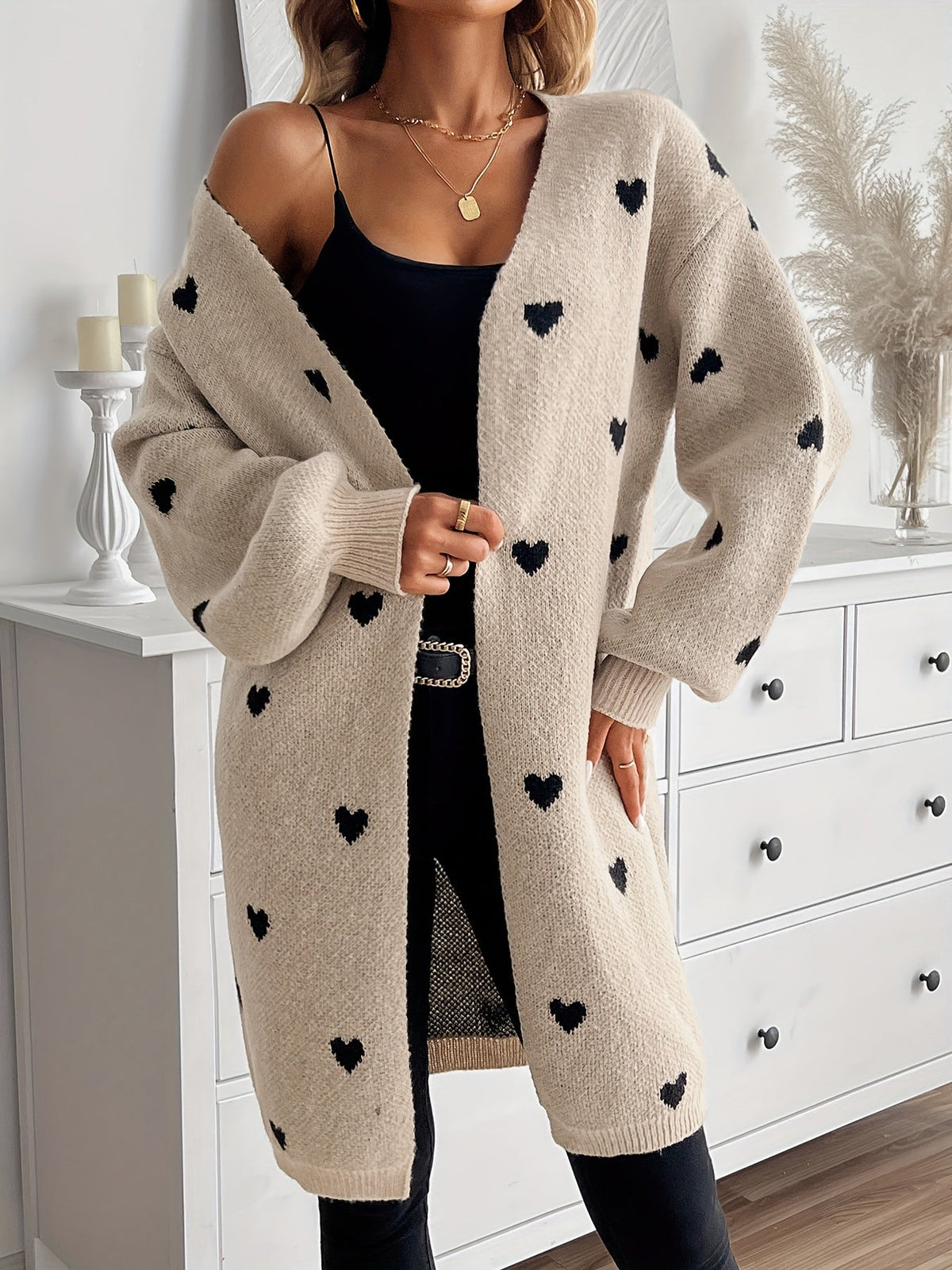 Cardigan Damen | Herzchenmuster & Offene Front 2