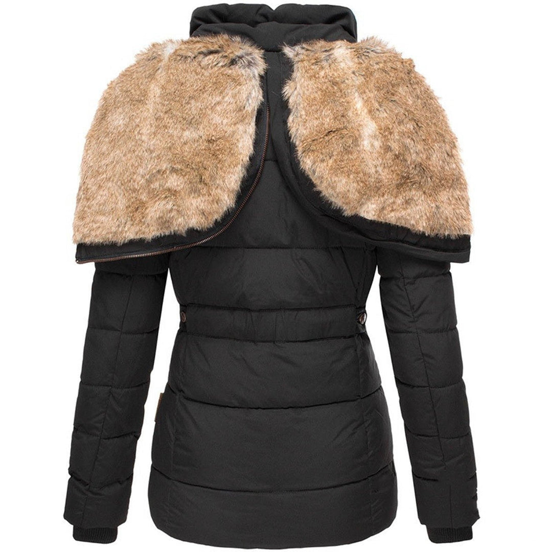 Winterjacke Damen | Taillierter Schnitt mit Kapuze 8