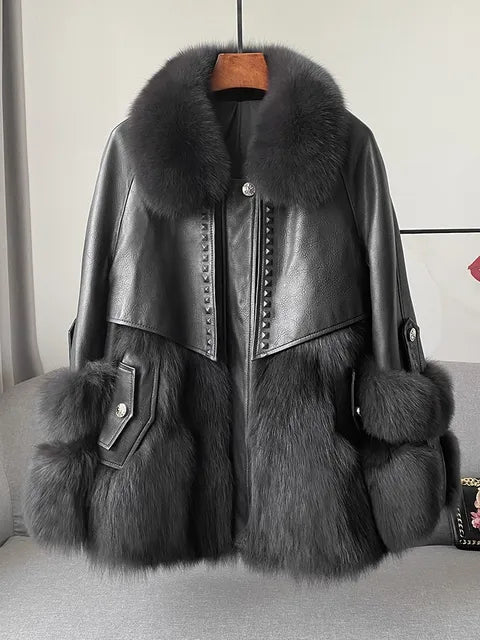 Lozenda - Luxusmantel aus echtem Leder mit großem Fuchspelzkragen für Damen